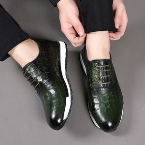 Vendita calda coccodrillo stringato scarpe casual in <span class=keywords><strong>pelle</strong></span> da <span class=keywords><strong>uomo</strong></span> a punta scarpe da ginnastica in <span class=keywords><strong>pelle</strong></span> scarpe da passeggio - Product Image 2