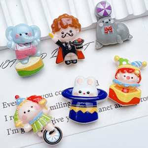 Venta al por mayor circo resina encantos <span class=keywords><strong>payaso</strong></span> elefante mar León Diy decoración para la caja del teléfono - Product Image 4