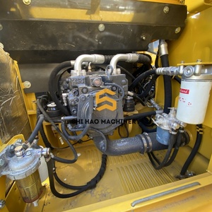 Excavatrice sur chenilles Komatsu PC160 d'occasion de 16 tonnes, importée directement du Japon, pour les travaux d'ingénierie des pipelines et d'excavation souterraine - Product Image 5
