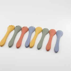 Juego de Cucharas de Silicona para Bebé, Estándar EN71, Libres de BPA, Aptas para Lavavajillas y Microondas, Resistentes al Calor, para Bebés de 0 a 12 Meses - Product Image 4