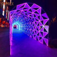 Arche lumineuse de Noël en acrylique programmable à LED, étanche IP65, éclairage dynamique musical pour la décoration extérieure de festivals et de rues