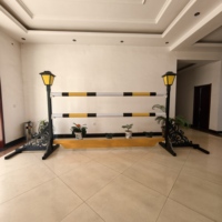 Couleurs personnalisées d'obstacle de saut de cheval en aluminium réglable léger pour une configuration d'entraînement facile