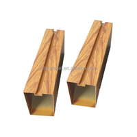 Deflector en U perforado de forma falsa para caminar a prueba de agua Tipos de paneles de estaño de aluminio triangulares para el techo suspendido