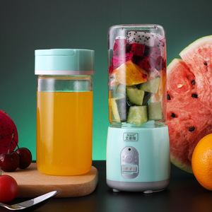 Licuadora Portátil al por Mayor con 6 Cuchillas, Vaso Mezclador Doméstico y Comercial de Grado Alimenticio, Licuadoras y Exprimidores con Carga USB - Product Image 4