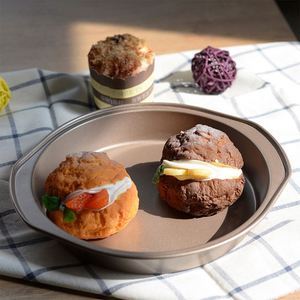 Plateau de cuisson rond antiadhésif en acier au carbone avec poignée, couleur or, empilable, pour four, idéal pour les biscuits et la pizza, vente en gros sur mesure - Product Image 6