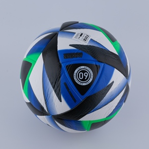 Balones de Fútbol Personalizados Qiqiang de Alta Calidad, Impresos en PU, Resistentes al Desgaste, para Interiores/Exteriores, Partidos de Fútbol para Adultos - Product Image 1