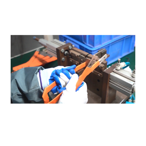Barre omnibus <span class=keywords><strong>de</strong></span> bloc <span class=keywords><strong>de</strong></span> fusibles en cuivre nickelé isolé Flexible pour batterie d'alimentation automobile avec <span class=keywords><strong>connexion</strong></span> à vis 50A - Product Image 5