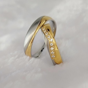 Anillos de boda de acero inoxidable chapado en oro, corona de piedra, anillo de boda - Product Image 4