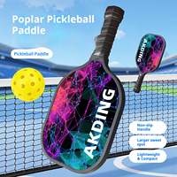 Özel Üretim Kavak Ağacı Pickleball Raketi OEM Ahşap Pick Tenis Raketi Özel Etiketli Pick Ball Raketi Düşük Minimum Sipariş Adedi Fabrika Toptan Satış