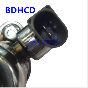 06B127026C <span class=keywords><strong>Pompe</strong></span> d'<span class=keywords><strong>injection</strong></span> diesel Fule Engine Spare Part Pump 06B 127 026C 06B127025A pour VW Jetta <span class=keywords><strong>Golf</strong></span> Passat Audi - Product Image 2