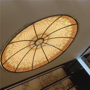 Dôme intérieur en verre Tiffany de style européen personnalisé avec cadre en fer pour la décoration d'éclairage domestique, hôtelier, commercial et de restaurant - Product Image 4