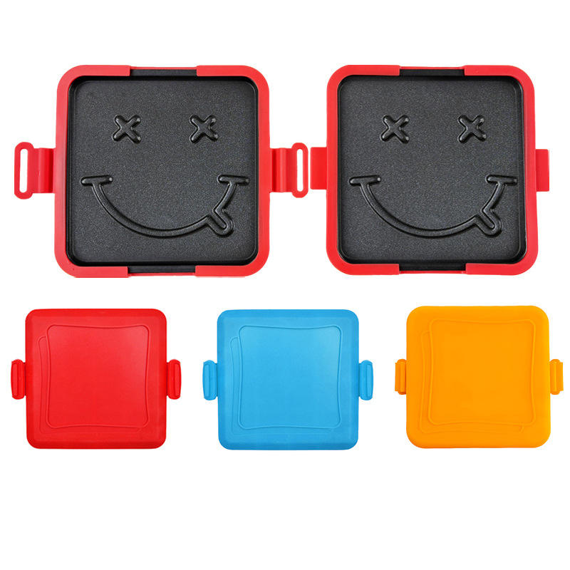 Petit chat gourmand rouge-bleu-orange.