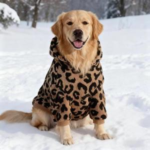 Vente en gros de vestes, manteaux, gilets et salopettes en polyester et denim classique, personnalisables pour chiens et chats, avec imprimé animal léopard sexy - Product Image 4