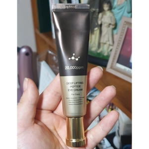 Mcube Eye Cream with Deep Reviving Peptide & Carnosine | Eye Treatment Cream with Multi Peptides Niacinamide Eye Serum - Product Image 5