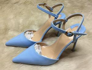 Zapatos de Tacón Alto y Grueso con Punta en Pico para Mujer, Color Rojo, para Bodas y Fiestas, Venta al Por Mayor - Product Image 3