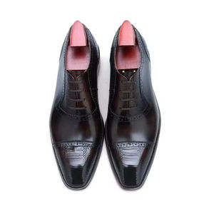 Zapatos Oxford con Cordones para Hombre, con Diseño Estampado, Casuales, para Padrino de Boda, de Cuero, Formales para Negocios, para Todas las Temporadas - Product Image 1