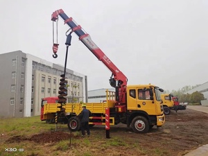 Promotion Dongfeng <span class=keywords><strong>Camion</strong></span>-<span class=keywords><strong>grue</strong></span> à plateau 8, 10, 14 tonnes 4x2, <span class=keywords><strong>Grue</strong></span> mobile montée sur <span class=keywords><strong>camion</strong></span> avec forage par tarière (avec foret) - Product Image 4
