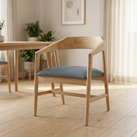 Chaise de salle à manger moderne en bois massif avec accoudoirs, siège rembourré en tissu, chaise d'appoint en bois de style nordique pour la maison et les restaurants