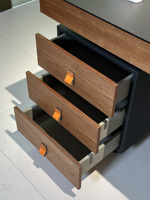 Mobilier de bureau moderne nordique élégant Bureau de direction nordique élégant Étude à domicile Table d'étude en bois pour adultes Style exécutif italien
