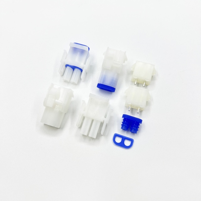 Molex 42022 Series 63080 Auto Connectors 6.3mm Waterproof Male and Female Auto Connector
