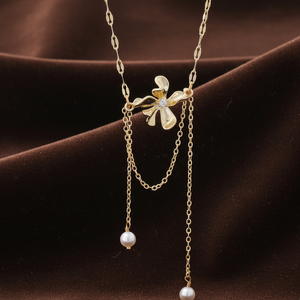 <span class=keywords><strong>Collana</strong></span> con Nappe Floreali Placcata Oro 14K con Zirconi e Perle per Boutique Nuziale, Vendita al Dettaglio, Direttamente dalla Fabbrica, MOQ Basso - Product Image 5