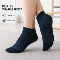 Chaussettes personnalisées brodées mignonnes en coton bambou et élasthanne, antidérapantes avec points en silicone, respirantes et à séchage rapide, idéales pour le yoga et le pilates, collection automne