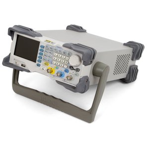 Generador de Funciones/Formas de Onda Arbitrarias Rigol DG1032Z, 30 MHz, 2 Canales, 8Mpts, 14 bits, Resolución Vertical - Product Image 2
