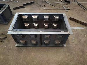 Muro de Contención de Acero de Alta Precisión Personalizado Moderno para Molde de Bloques de Hormigón, Vida Útil del Molde de 5 Años, Color Personalizado para Orilla de Río - Product Image 6