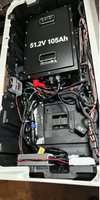 Paket baterai lithium LiFePO4 48V 51,2 V 105 Ah untuk shuttle wisata dan pengangkutan barang, dengan manajemen BMS cerdas