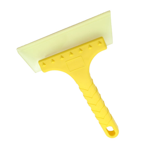 Haute qualité voiture neige brosse grattoir à glace voiture <span class=keywords><strong>pare</strong></span>-<span class=keywords><strong>brise</strong></span> grattoir à glace outil Abs Tpr lavage de voiture <span class=keywords><strong>balai</strong></span> - Product Image 1