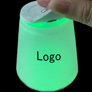 Taza esmerilada desechable amigable con Material Pp personalizado con posavasos LED, taza de agua esmerilada LED para fiestas, bebidas, taza de iluminación