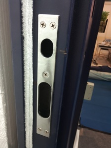Isreali puerta principal puerta de entrada de seguridad diseños doble puerta de acero con oro de <span class=keywords><strong>aldaba</strong></span> de bloqueo - Product Image 4