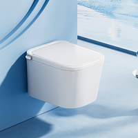 Toilette intelligente murale en céramique de haute qualité avec réservoir d'eau intégré, chasse d'eau automatique et bidet électrique
