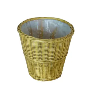 Wicker Trash Basket mit Plastic Liner