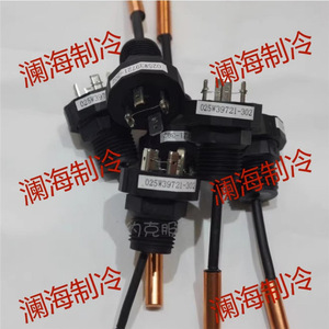 เครื่องวัดอุณหภูมิน้ำคอมเพรสเซอร์ทำความเย็นยอร์ค รุ่น 025W39721-302 303 สำหรับปั๊มท่อส่ง - Product Image 1