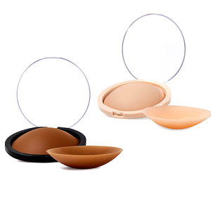 Couvre-mamelon sexy réutilisable en silicone adhésif pour mamelon <span class=keywords><strong>soutien</strong></span>-<span class=keywords><strong>gorge</strong></span> pétales de poitrine avec étui de voyage pour femmes - Product Image 3