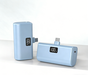 Mini batterie externe portable 5000 mAh avec prise USB-C intégrée, affichage numérique, charge rapide, batterie externe capsule pour téléphones mobiles - Product Image 1
