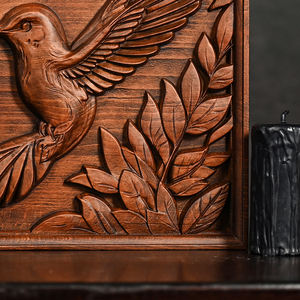 Panel de Arte Mural de Madera Tallado a Mano con Colibrí y Flores, Placa Decorativa Rústica con Relieve Natural, Decoración para el Hogar al por Mayor - Product Image 4