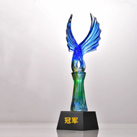 Plaque en cristal avec ailes d'ange en résine rouge, bleue et ambre, trophée en cristal, récompense MH-J0141