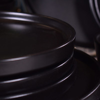 Ensembles de vaisselle noire en gros avec logo personnalisé – Tasses, assiettes et bols en céramique pour la maison et les restaurants