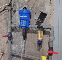 Doseur hydraulique Doseur d'engrais chimique Doseur automatique Pompe doseuse pour volaille Distributeur