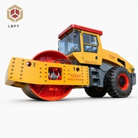 Rouleau vibratoire à tambour lisse YZ32YG4 avec une force d'excitation super importante de 680 kN pour le compactage de grandes surfaces de remplissage