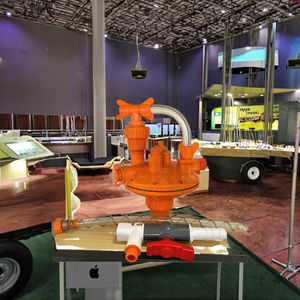 Nouveau produit phare U-BEST UBT-03 Abreuvoir automatique à tétine pour poulets en ferme avicole, en plastique, pour tuyau carré - Product Image 4