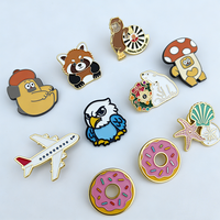 Fabricants et Grossistes de Pins de Revers Personnalisés en Métal Émaillé Souple ou Dur, Badges en Métal à Logo de Dessin Animé en Gros, Pins Personnalisés