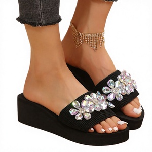 Summer Fashion Korean-style Platform Beach Shoes Wedge Heels Thick-soled Anti-slip Flip-flops High-heeled <b>Sandals</b> - Product Image 4