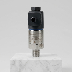 Capteur de jauge absolue Endress Hauser Ceraphant PTC31B Switch E H, Ceraphant PTC31B IP67, précision de 0,3 % - Product Image 1