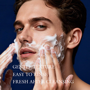 KORMESIC - Limpiador Facial Profundo para Hombres, 100g, Marca Privada al por Mayor, Espuma Abundante, Control de Grasa, Blanqueador e Hidratante - Product Image 5