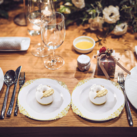 Vaisselle arabe, assiettes rondes en plastique transparentes et dorées, bord doré, pour mariage