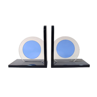 Serre-livres géométriques modernes en cristal, base noire brillante, cercle bleu gravé, support de livres de luxe pour bureau, décoration de table, cadeau de remise de diplôme