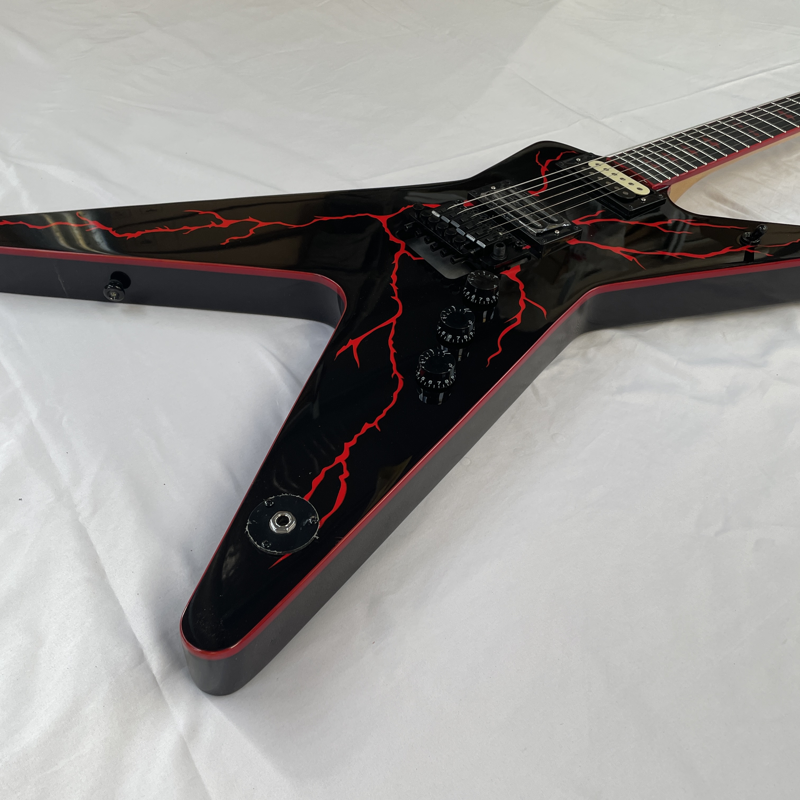 Red-Lighting-Dimebag-Black-